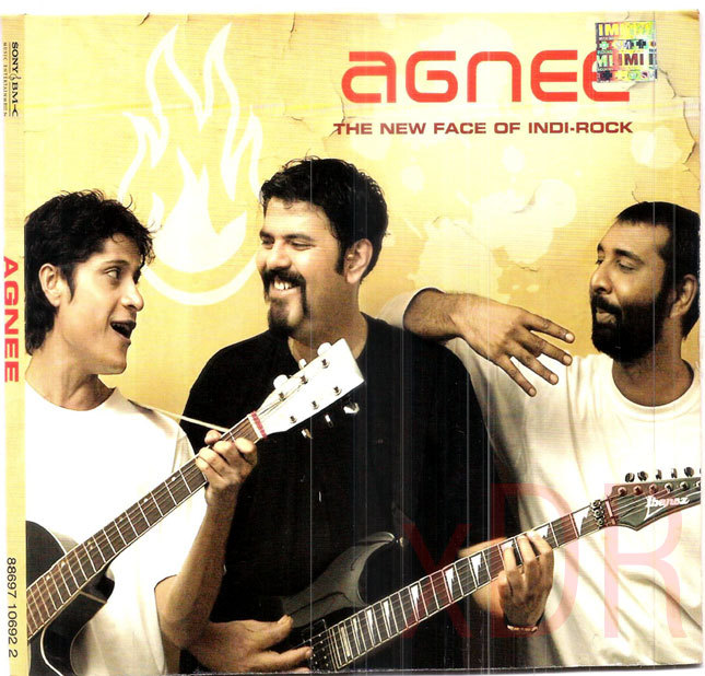 Aahatein Agnee Song Download 320kbps